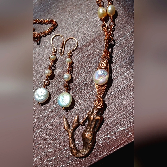 Mermaid Pendant Copper Jewelry Set Fresh Water Pearl Accents - Picture 9 of 16
